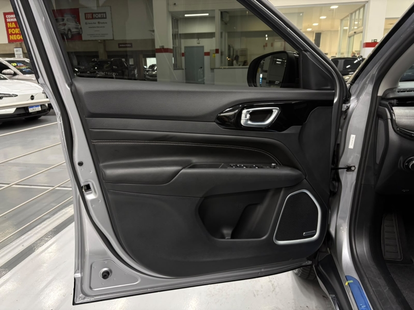 jeep commander 1.3 t270 turbo mhev limited at6 hibrido 4p automatico 20279