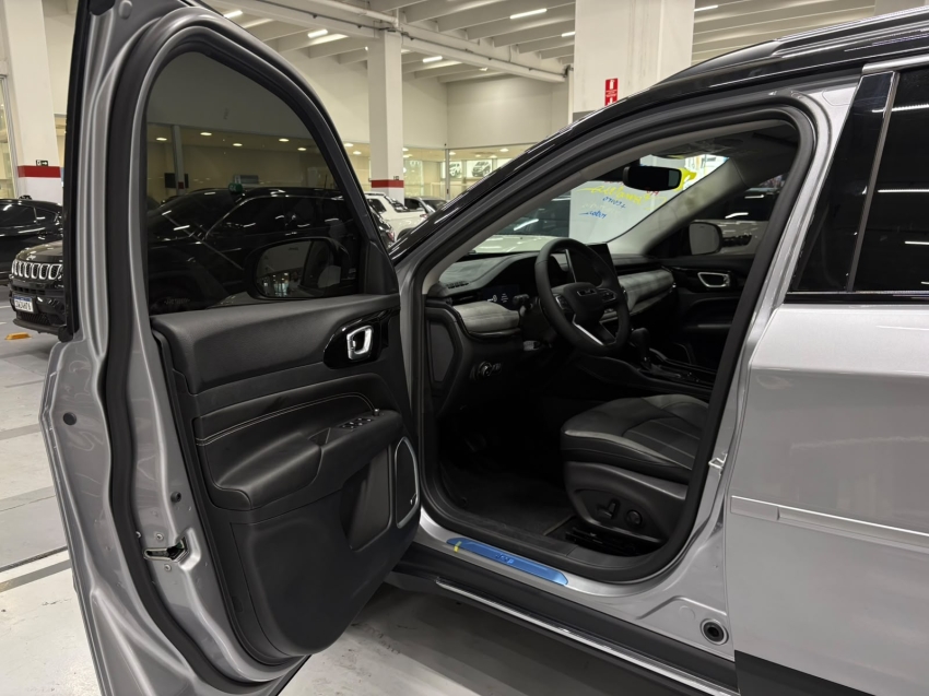 jeep commander 1.3 t270 turbo mhev limited at6 hibrido 4p automatico 20276