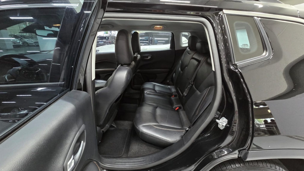 jeep compass 2.0 16v flex longitude automatico 4p 201712