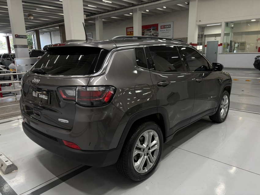 jeep compass 1.3 t270 turbo flex longitude at6 4p automatico 202213