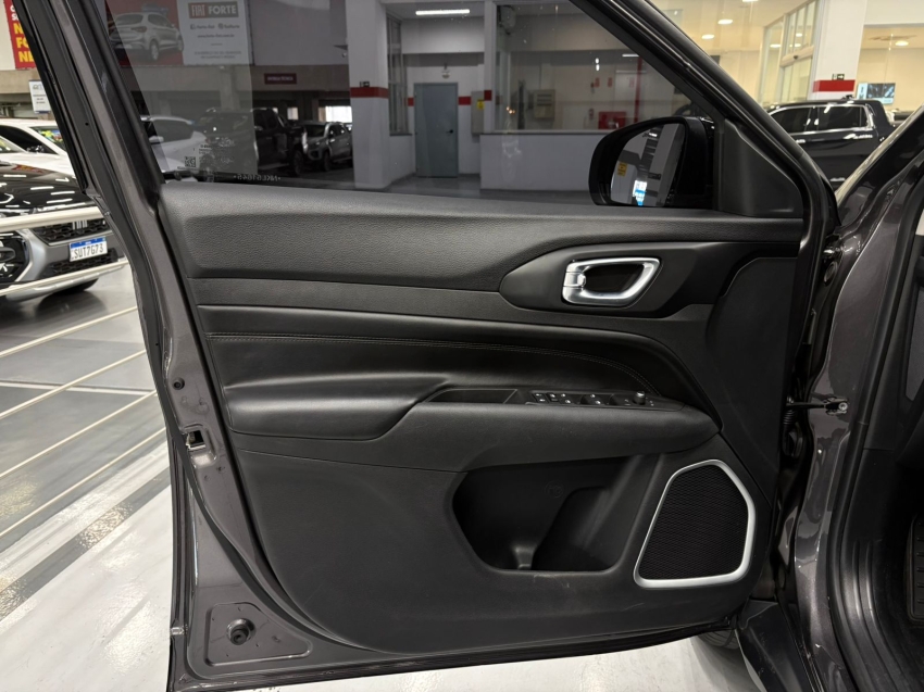 jeep compass 1.3 t270 turbo flex longitude at6 4p automatico 20229