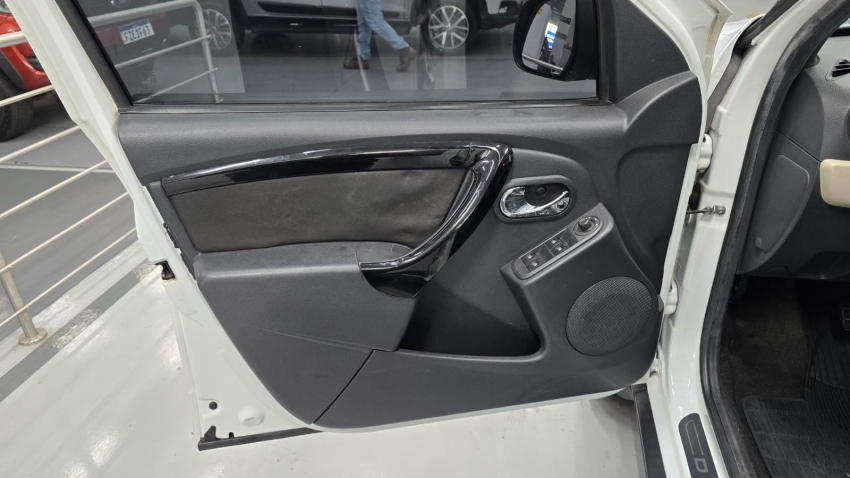 renault duster 1.6 16v sce flex dynamique manual 4p 20189