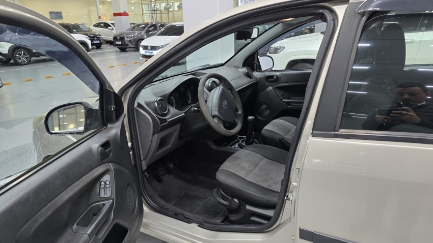 ford fiesta 1.0 rocam hatch 8v flex 4p manual 20146