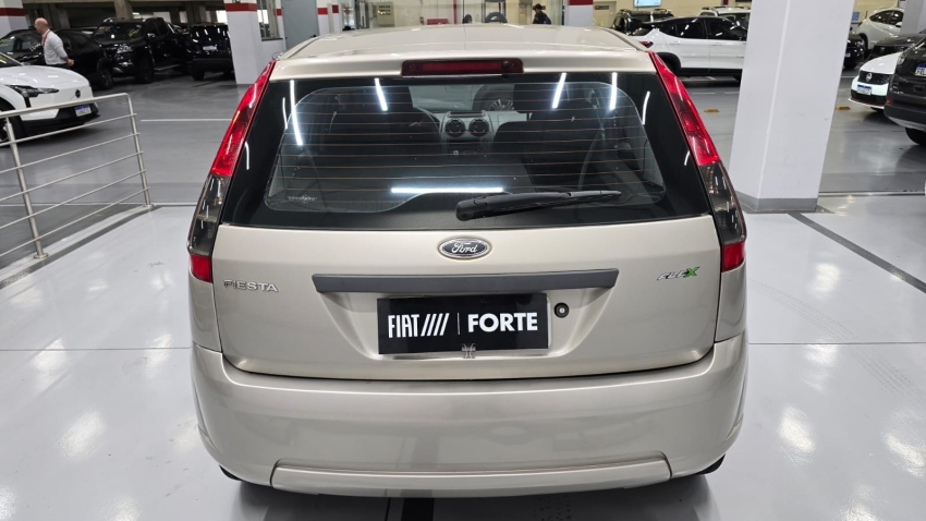 ford fiesta 1.0 rocam hatch 8v flex 4p manual 201414