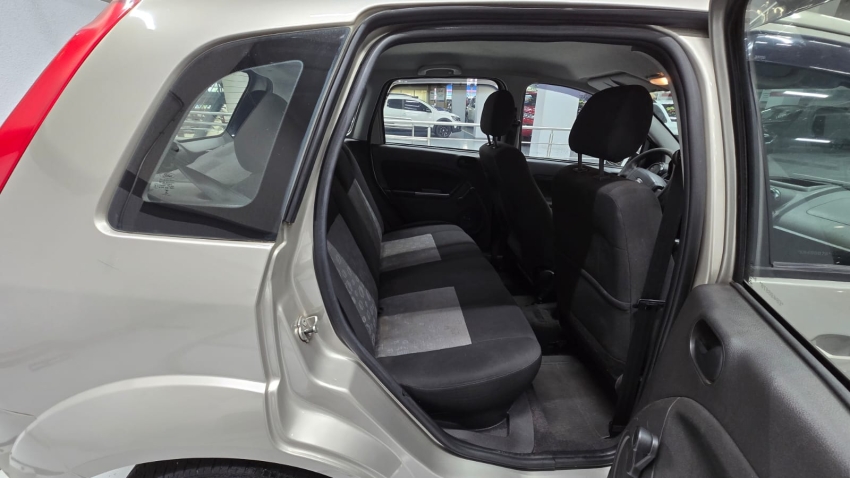 ford fiesta 1.0 rocam hatch 8v flex 4p manual 201411