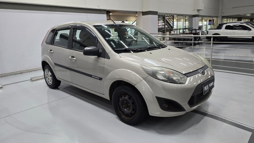 ford fiesta 1.0 rocam hatch 8v flex 4p manual 20143