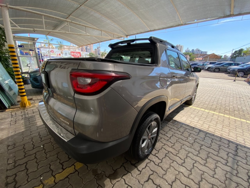 fiat toro 1.8 16v evo flex freedom at6 4p automatico 202112