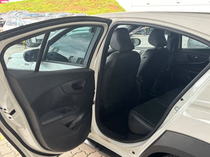 fiat fastback 1.3 turbo 270 flex limited edition at6 4p automatico 202312
