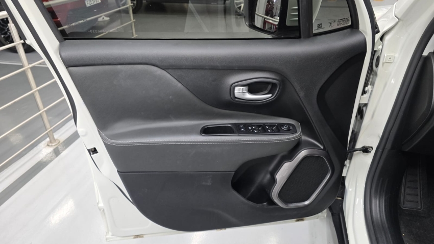 jeep renegade 1.3 t270 turbo flex sport at6 4p automatico 20249