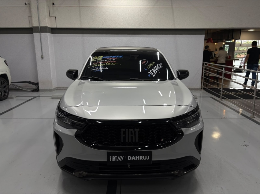 fiat fastback 1.0 turbo 200 flex impetus cvt 4p automatico 20242