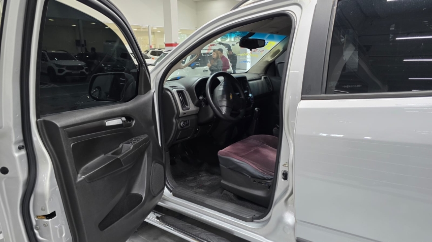chevrolet s10 2.5 advantage 4x2 cd 16v flex 4p manual automatico 20176
