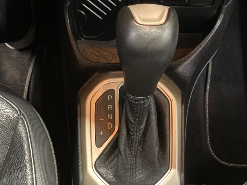 jeep renegade 1.8 16v flex longitude 4p automatico 20188