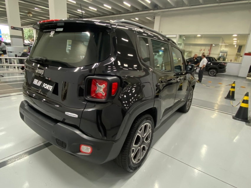 jeep renegade 1.8 16v flex longitude 4p automatico 201813