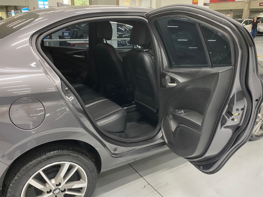 fiat cronos 1.3 firefly flex precision cvt 4p automatico 202311