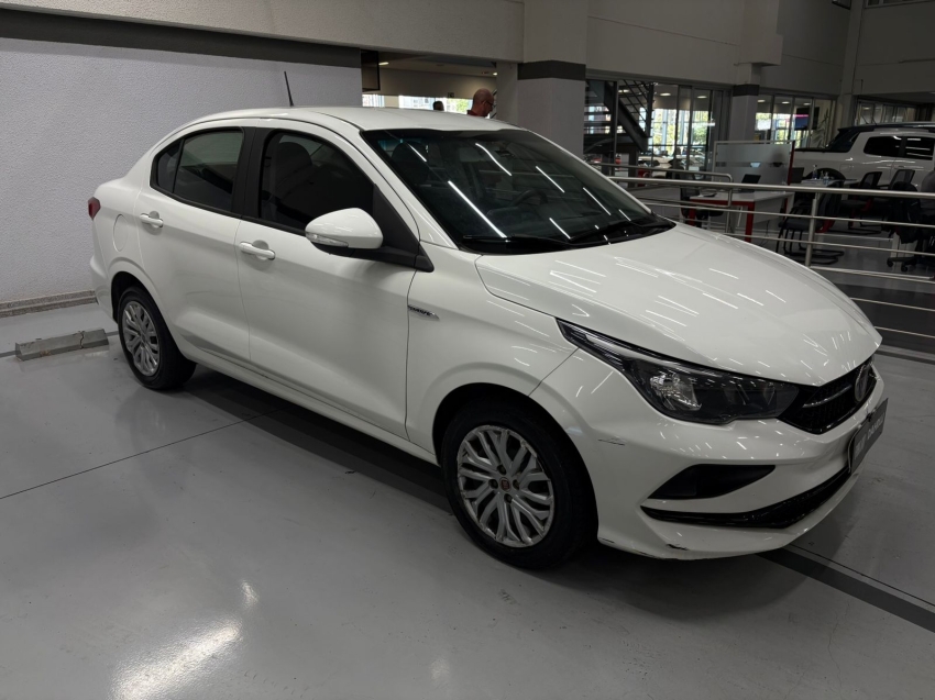 fiat cronos 1.3 firefly flex drive gsr 4p automatico 20193