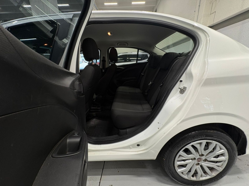 fiat cronos 1.3 firefly flex drive gsr 4p automatico 201912