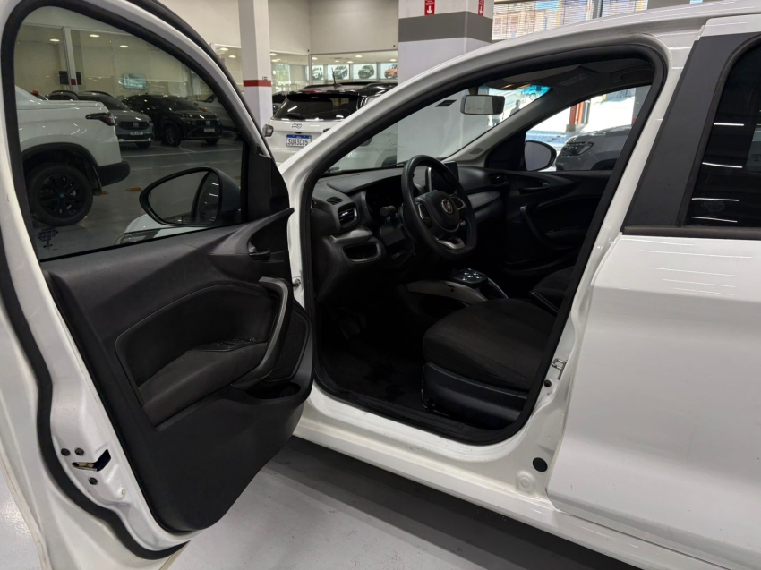 fiat cronos 1.3 firefly flex drive gsr 4p automatico 20196