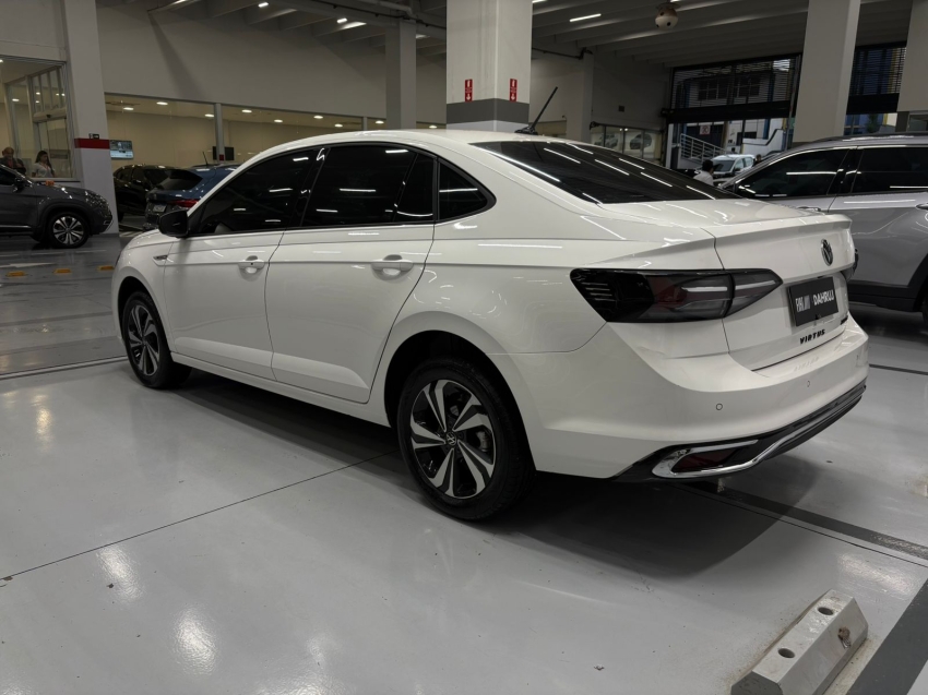 volkswagen virtus 1.0 200 tsi comfortline automatico flex 4p 202515
