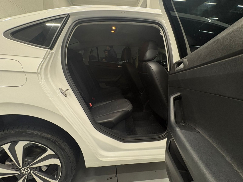 volkswagen virtus 1.0 200 tsi comfortline automatico flex 4p 202511