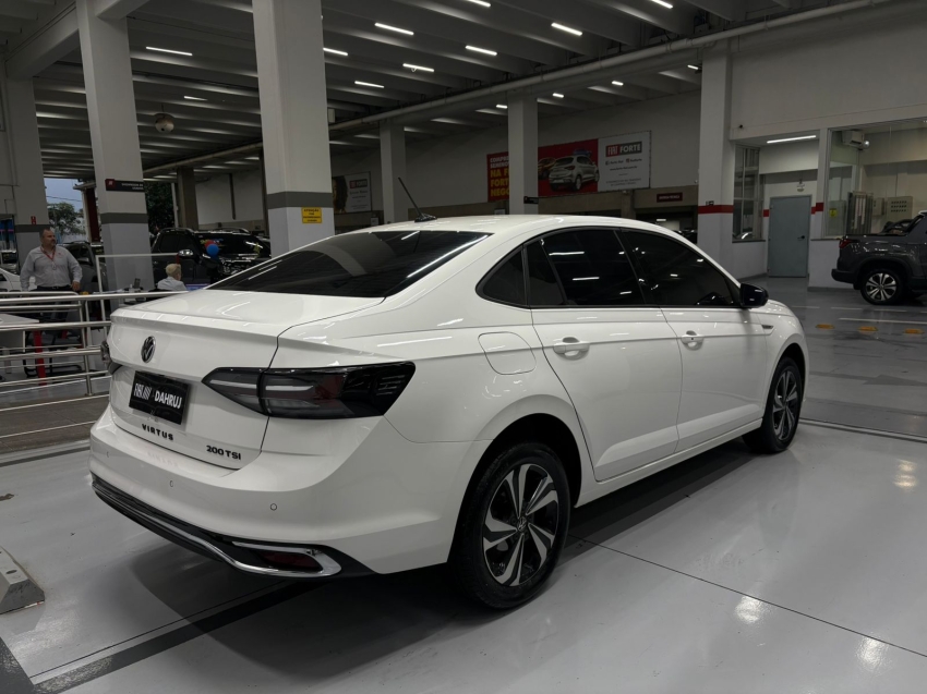volkswagen virtus 1.0 200 tsi comfortline automatico flex 4p 202513