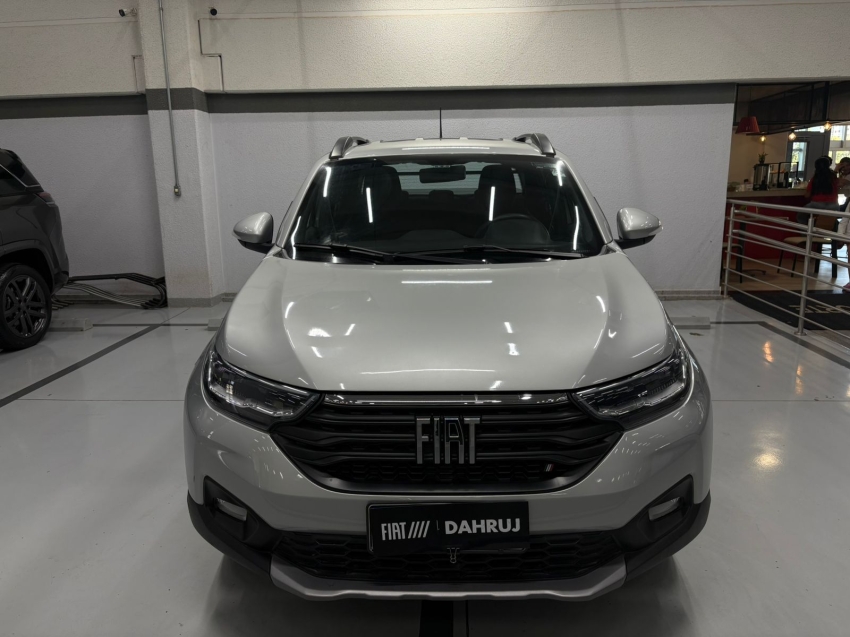 fiat strada 1.3 firefly flex volcano cd cvt 4p automatico 20242