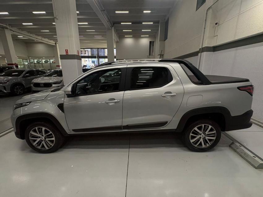 fiat strada 1.3 firefly flex volcano cd cvt 4p automatico 20245