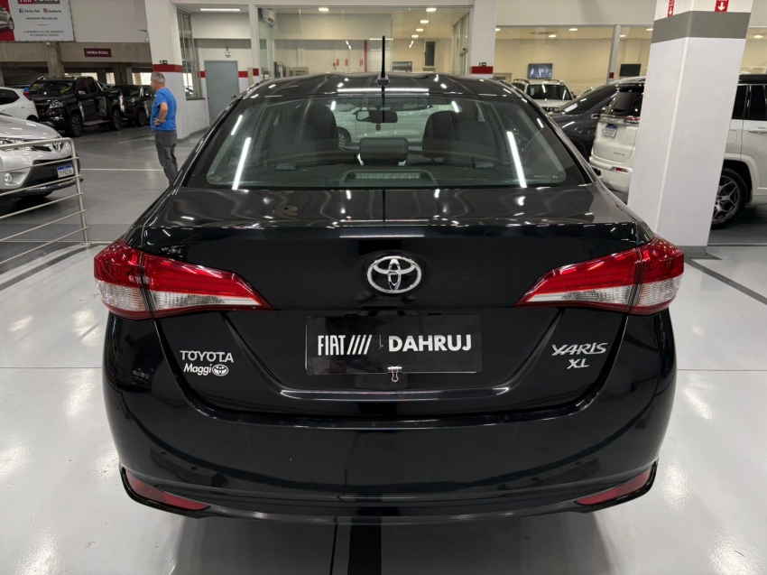 toyota yaris 1.5 16v flex sedan xl multidrive 4p automatico 201914