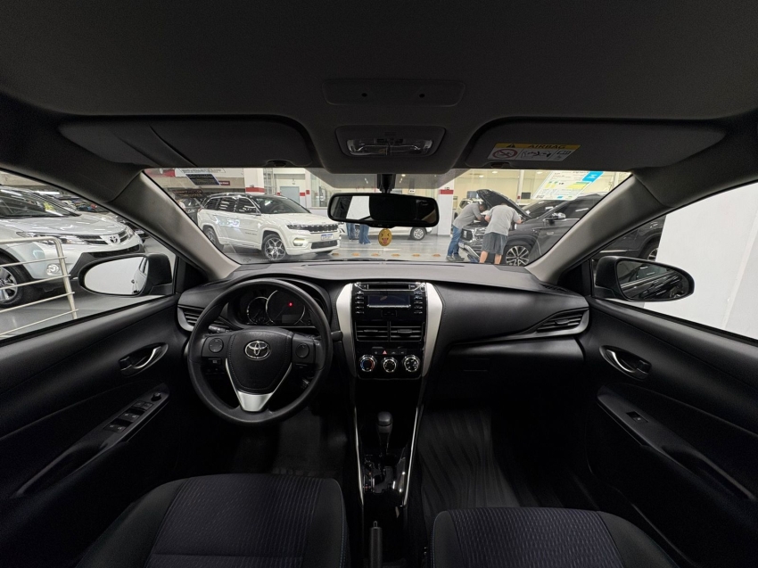toyota yaris 1.5 16v flex sedan xl multidrive 4p automatico 201910