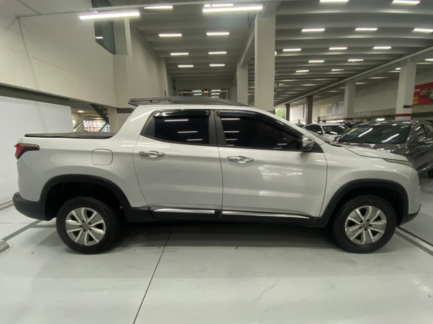 fiat toro 1.8 16v evo flex freedom at6 4p automatico 20174