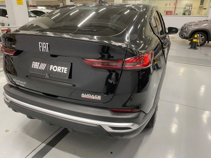 fiat fastback 1.0 turbo 200 flex audace cvt 4p automatico 202413