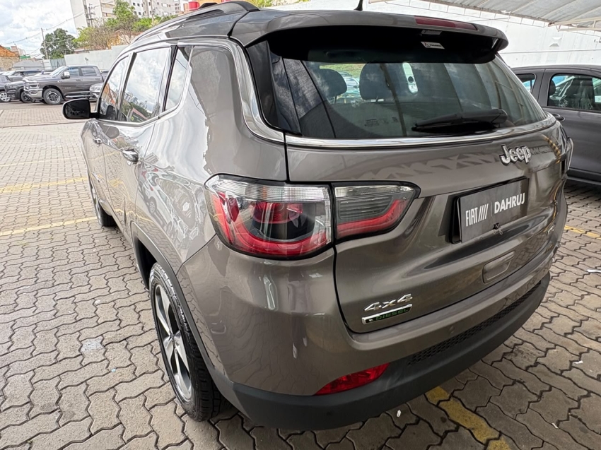 jeep compass 2.0 16v diesel longitude 4x4 automatico 4p 201814