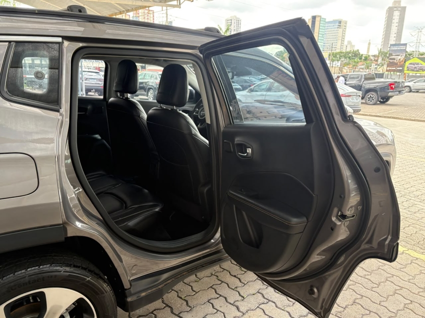 jeep compass 2.0 16v diesel longitude 4x4 automatico 4p 201810