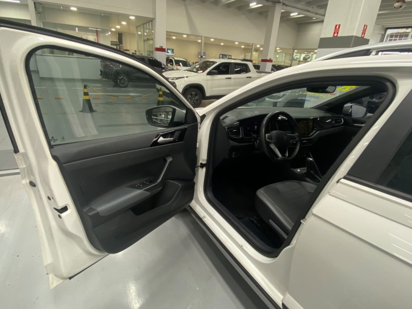 volkswagen nivus 1.0 200 tsi total flex highline automatico 4p 20218