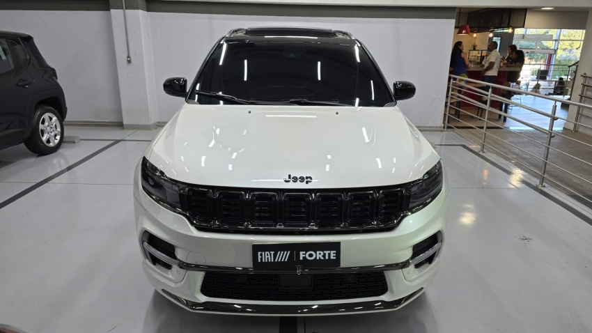 jeep commander 2.0 hurricane 4 turbo gasolina blackhawk at9 flex 4p automatico 20252