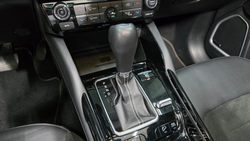 jeep commander 2.0 hurricane 4 turbo gasolina blackhawk at9 flex 4p automatico 20258