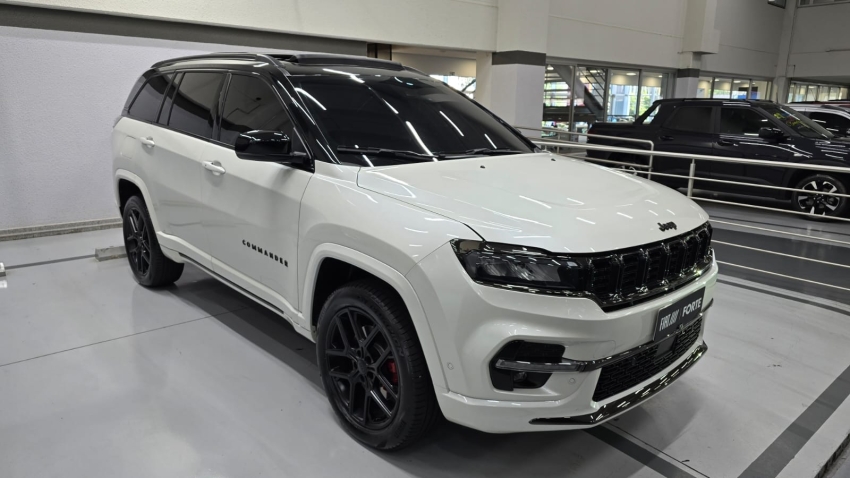 jeep commander 2.0 hurricane 4 turbo gasolina blackhawk at9 flex 4p automatico 20253
