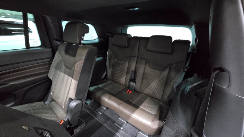jeep commander 2.2 turbo diesel overland at9 4p automatico 202613