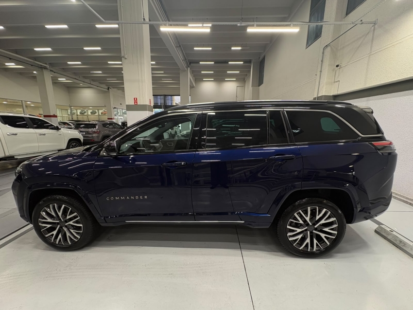 jeep commander 2.2 turbo diesel overland at9 gasolina 4p automatico 20265
