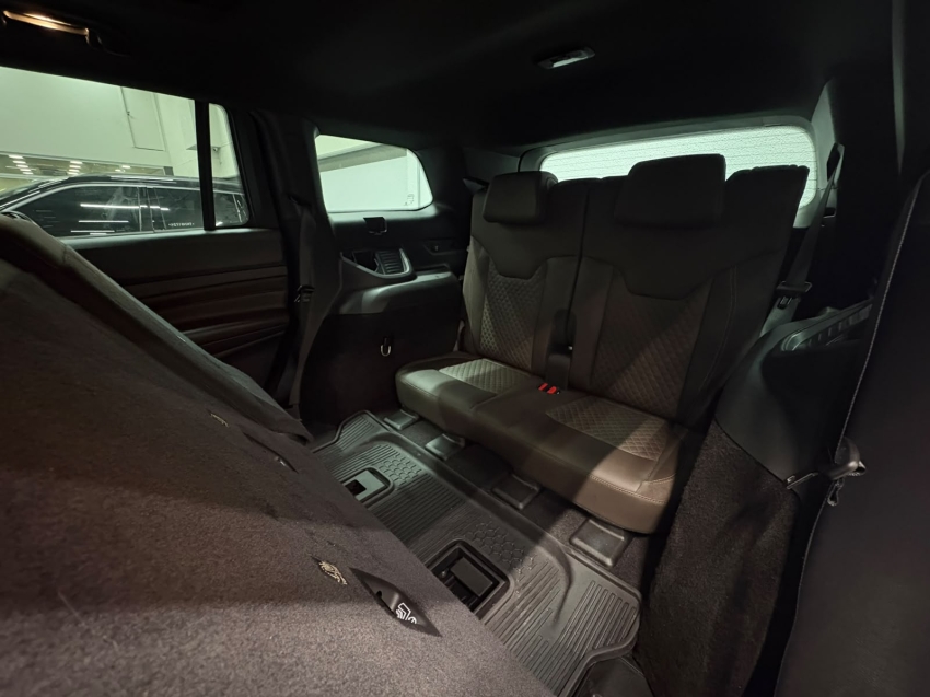 jeep commander 2.2 turbo diesel overland at9 gasolina 4p automatico 202613