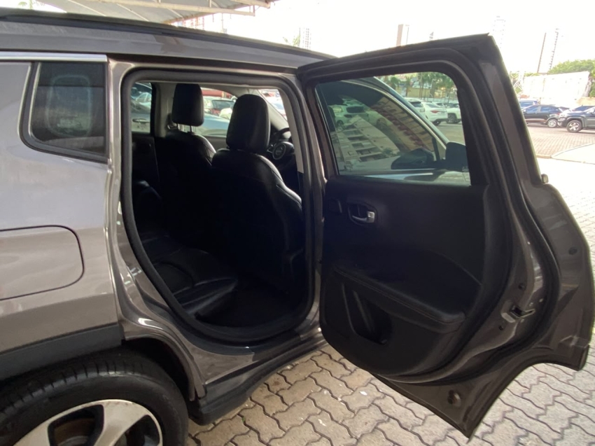 jeep compass 2.0 16v flex longitude automatico 4p 201811