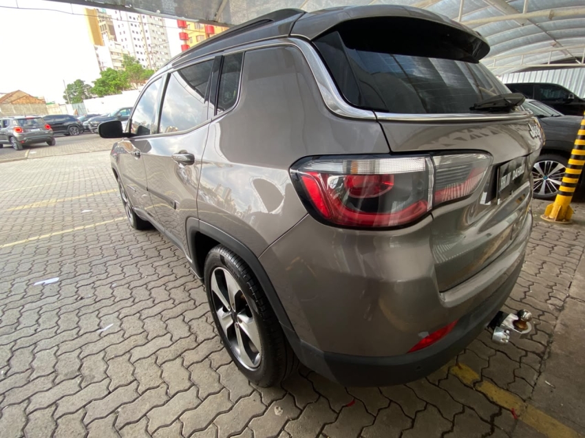 jeep compass 2.0 16v flex longitude automatico 4p 201815