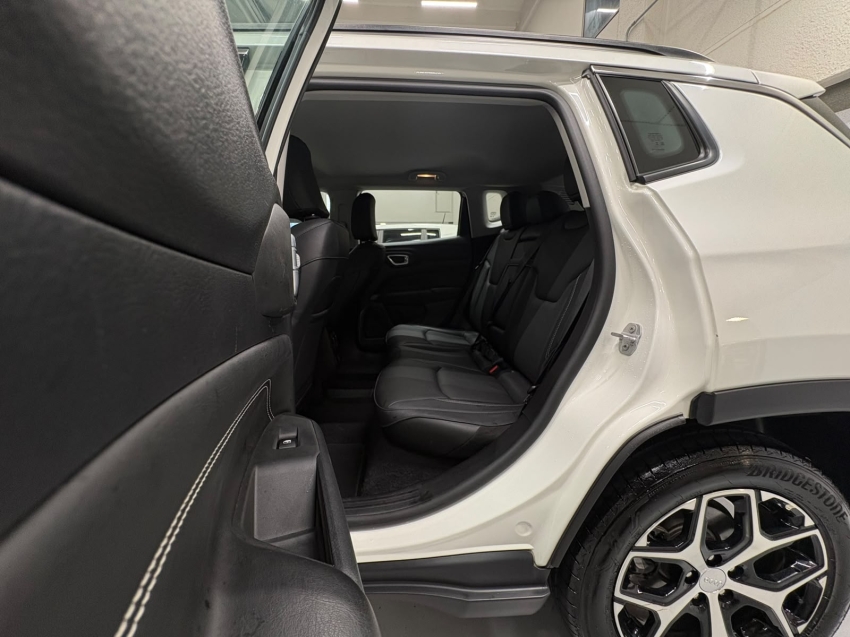 jeep compass 1.3 t270 turbo flex longitude at6 4p automatico 202612