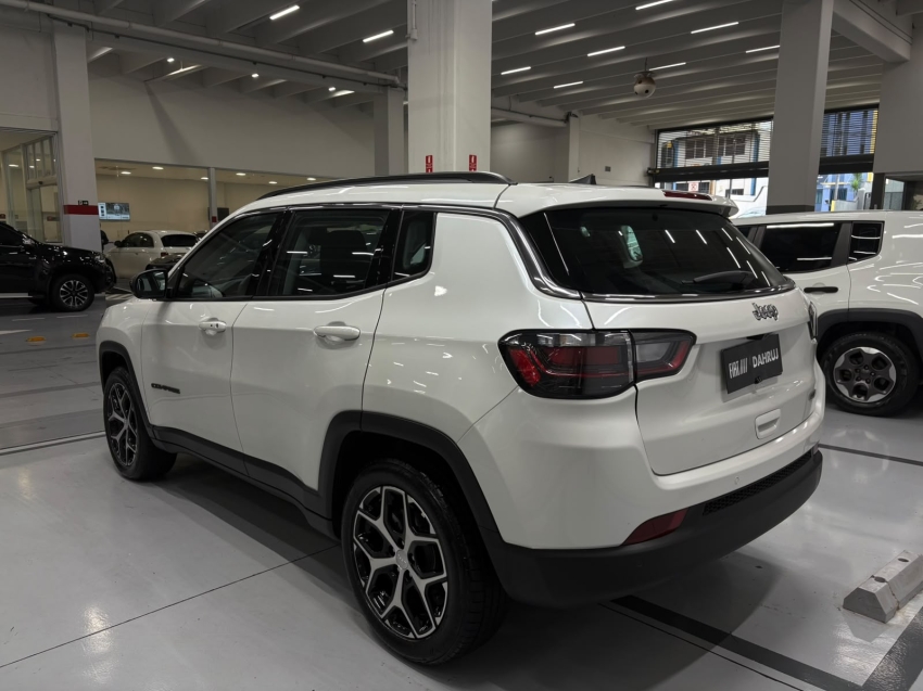 jeep compass 1.3 t270 turbo flex longitude at6 4p automatico 202615