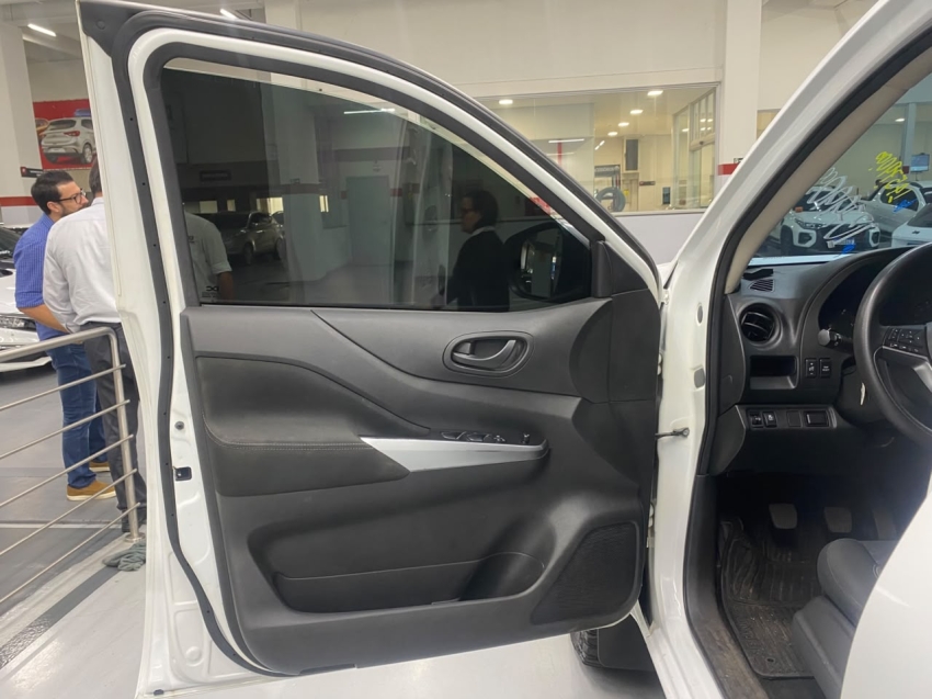 nissan frontier 2.3 16v turbo diesel s cd 4x4 manual 4p automatico 20236