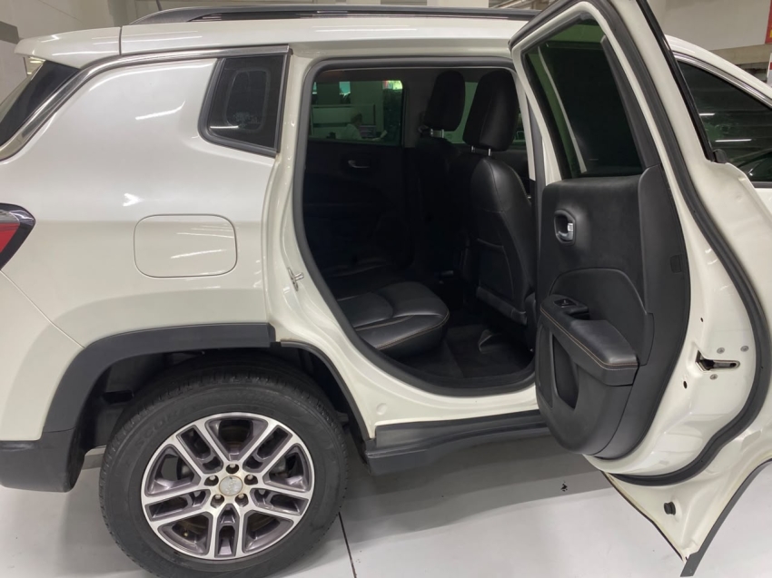 jeep compass 2.0 16v flex sport automatico 4p 202111