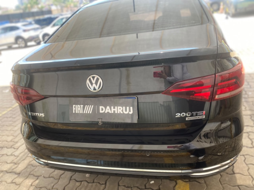 volkswagen virtus 1.0 200 tsi highline automatico flex 4p 201914