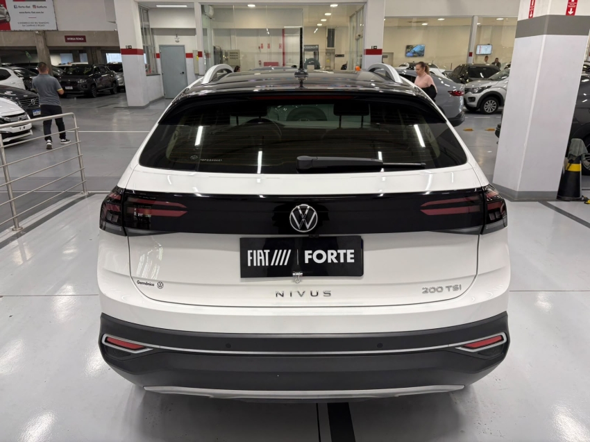 volkswagen nivus 1.0 200 tsi total flex highline automatico 4p 202414