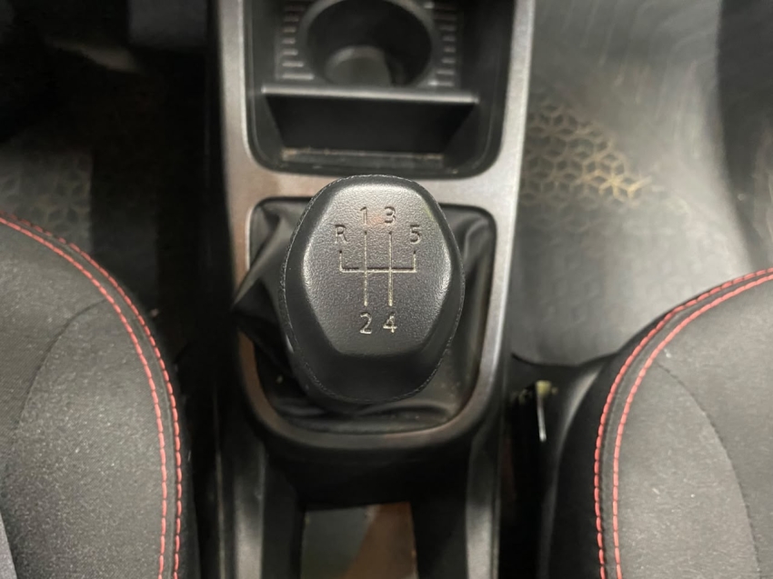renault kwid 1.0 12v sce flex zen manual 4p 20268
