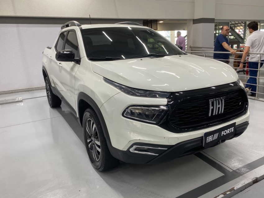 fiat toro 1.3 turbo 270 flex freedom at6 4p automatico 20243