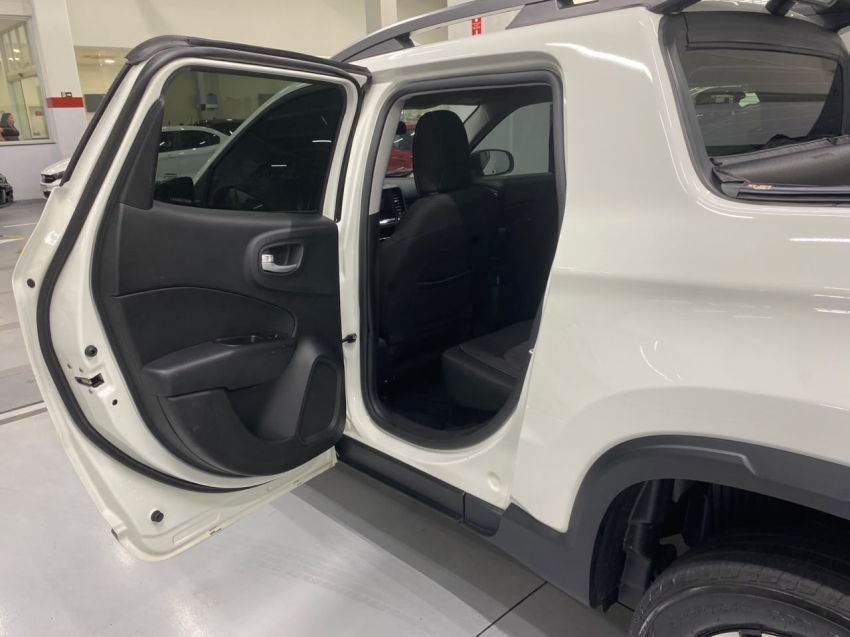 fiat toro 1.3 turbo 270 flex freedom at6 4p automatico 202412